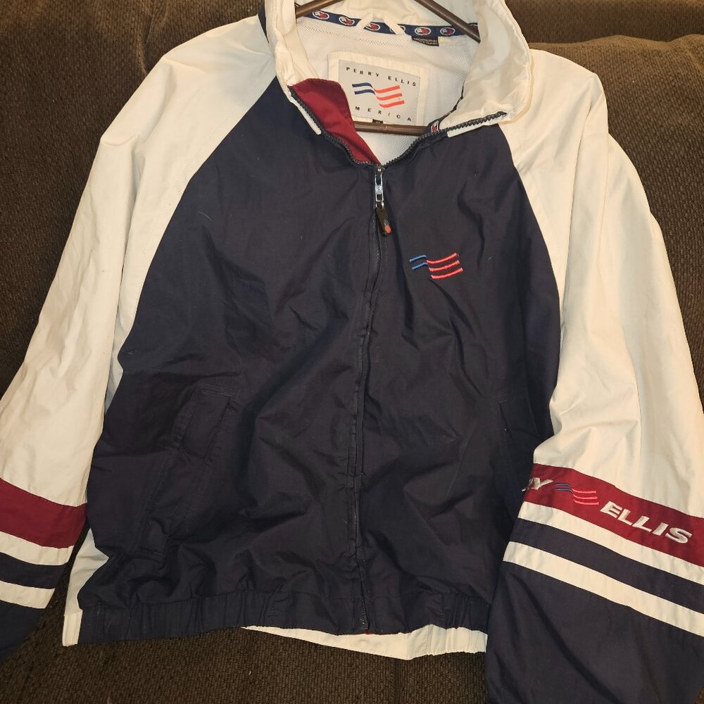 VINTAGE PERRY ELLIS AMERICA WINDBREAKER